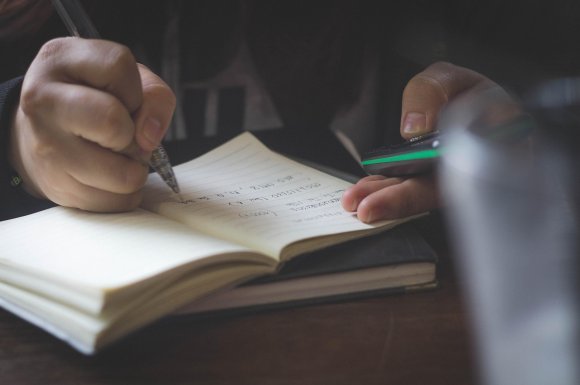 Gérer le stress de la rentrée grâce à la kinésiologie à Nantes