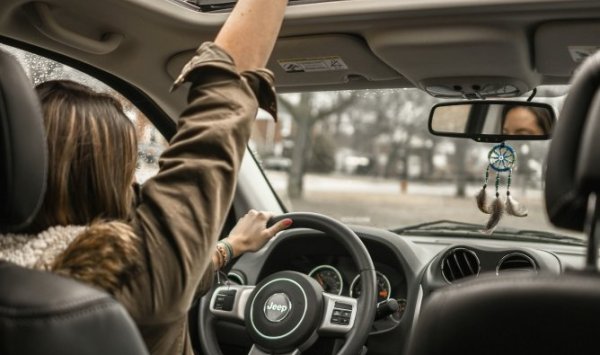 Réussir son permis de voiture grâce à la kinésiologie à Nantes